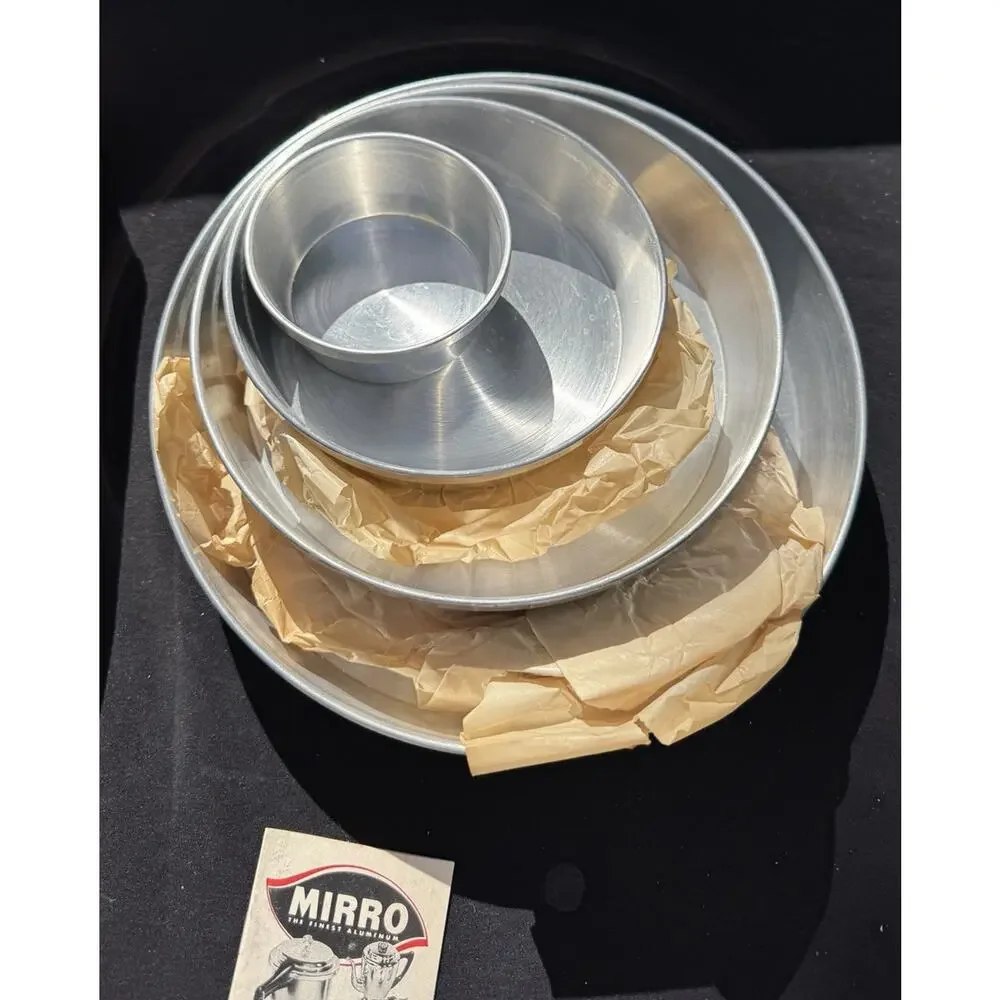 Vintage Mirro 4-Tier Cake Pan Set FT-902 Original Box Mid Century Wedding Cake
